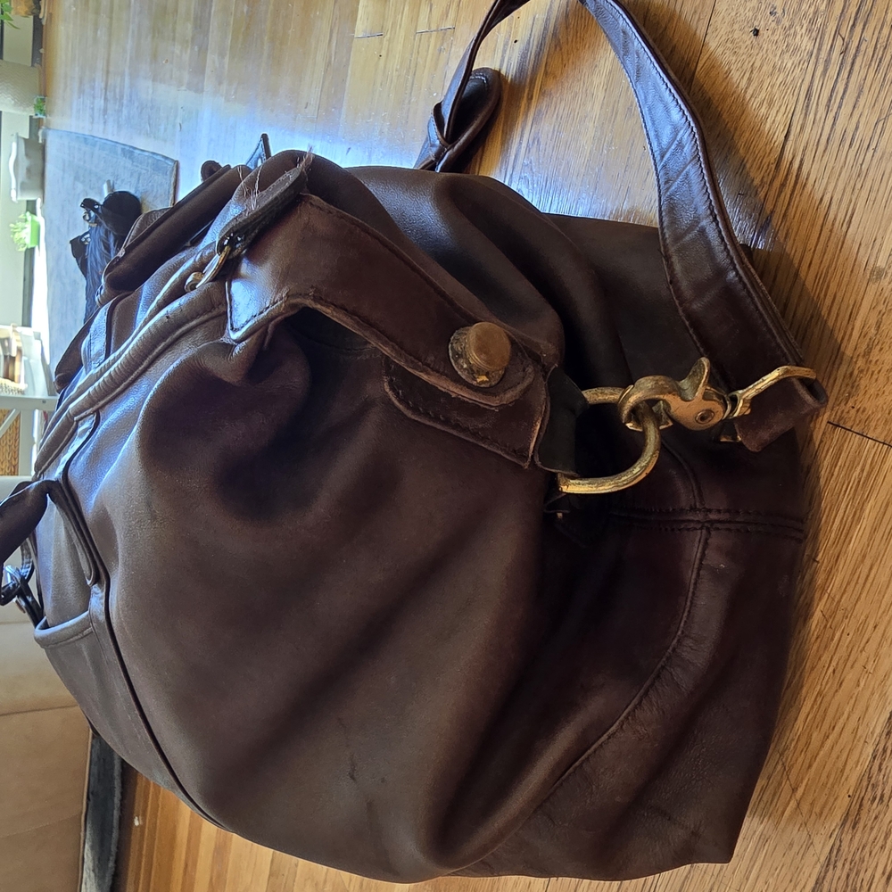 Men's Coach Duffel With matching Strap - Picture 2 of 11